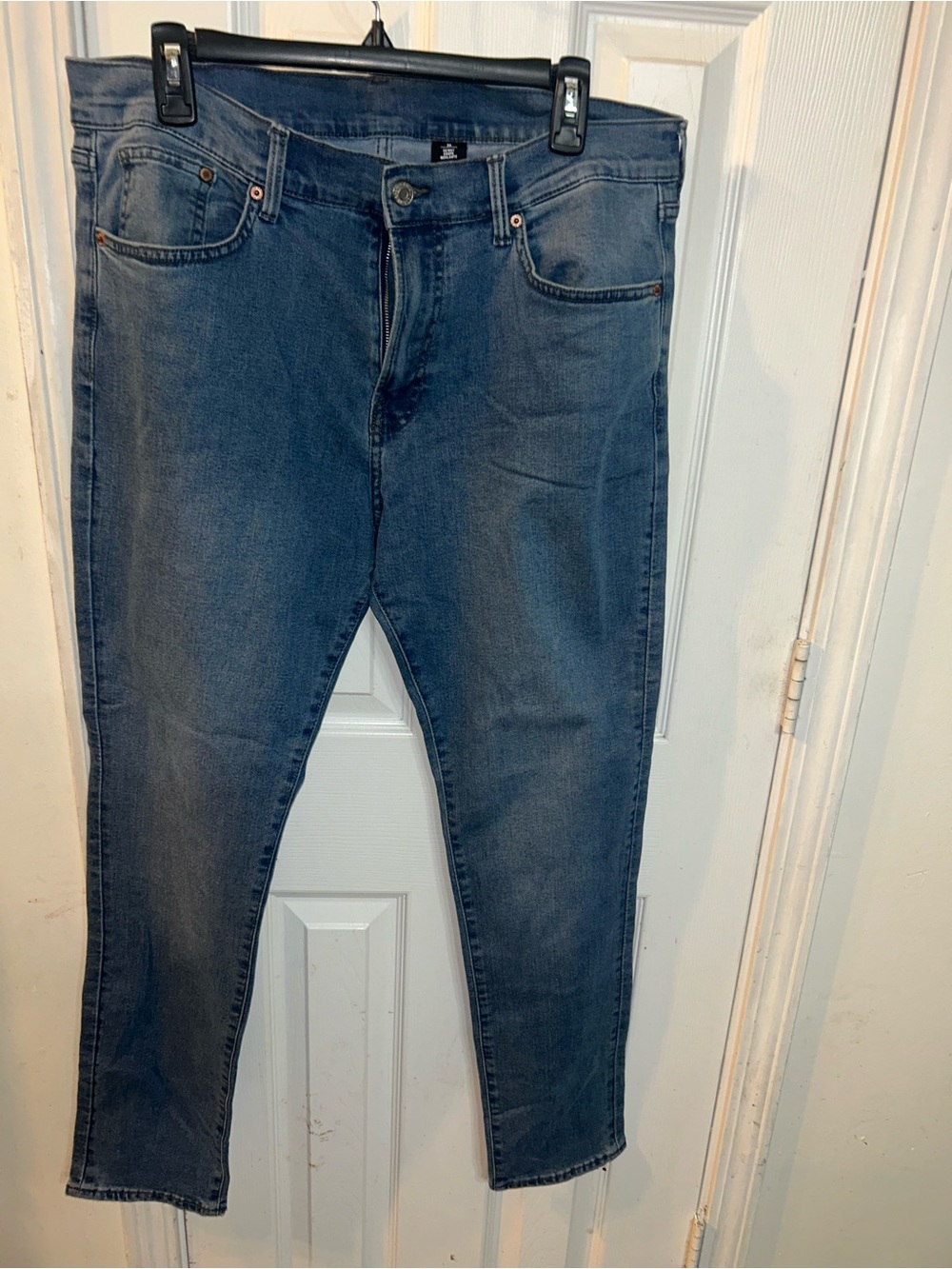 Men's Slim Fit Blue Jeans